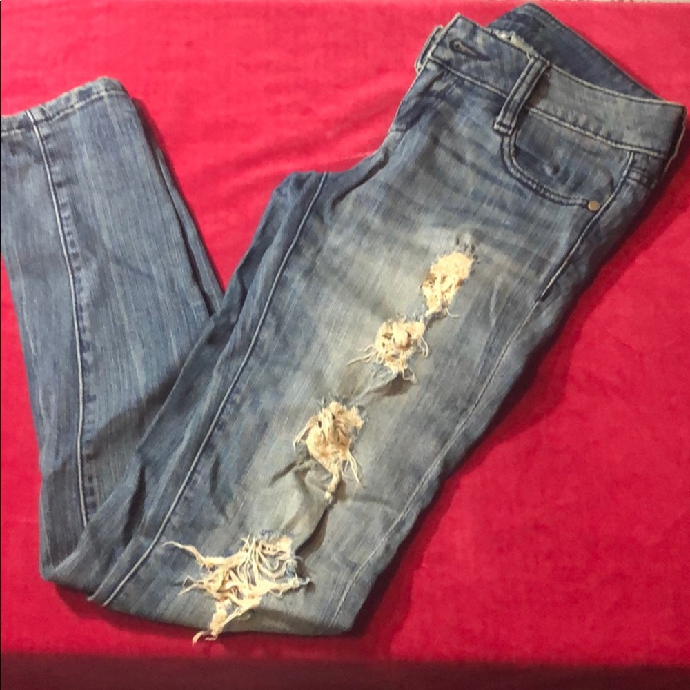 Ripped jeans